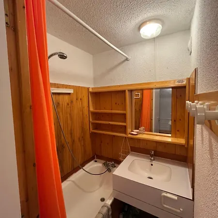 - Inout - 5 Beds Flat M-801 Apartment Val Thorens